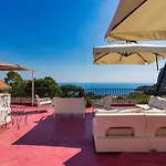 Silia 4*