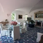 Silia Bed and Breakfast 4*