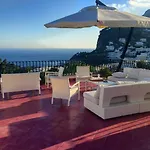 Silia Κάπρι