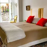 Bed and Breakfast Silia Κάπρι