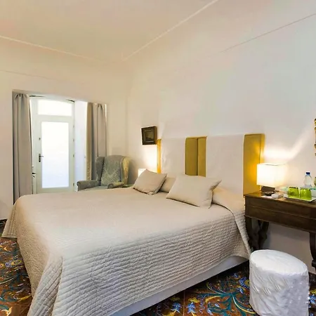 לינה וארוחת בוקר Silia