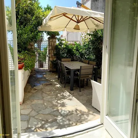 Silia לינה וארוחת בוקר