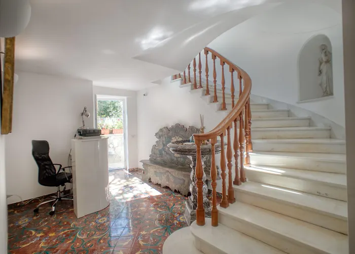 Silia Bed & Breakfast 4*