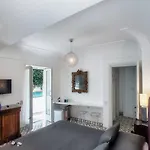 Silia Oda ve Kahvaltı 4*