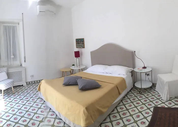 Silia Nocleg ze śniadaniem Capri